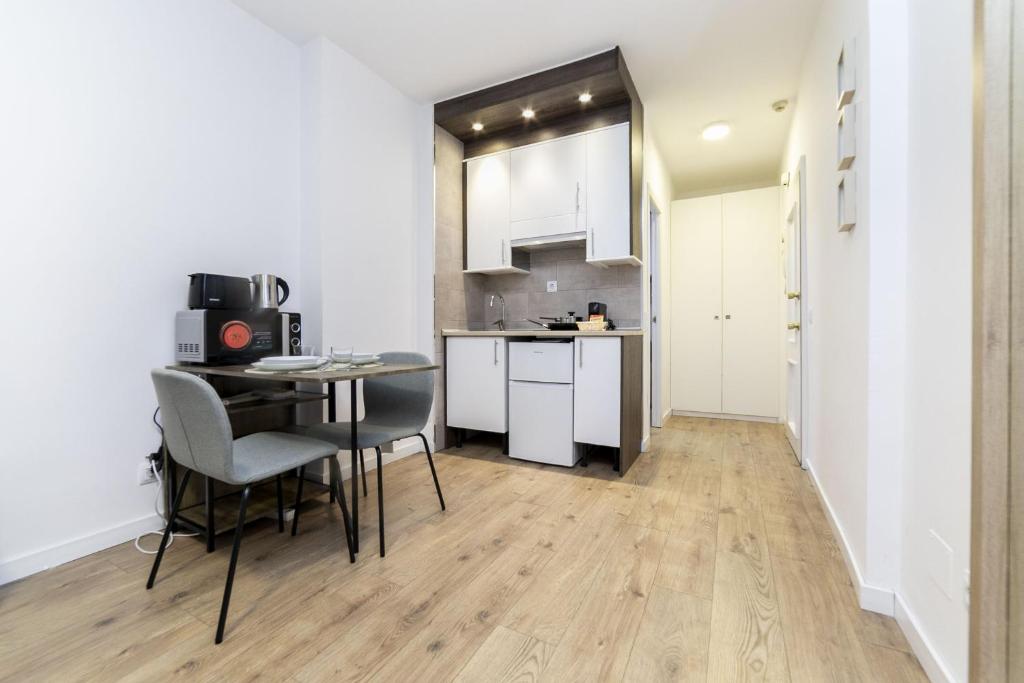 Luxury I - Ferga Suites - 4