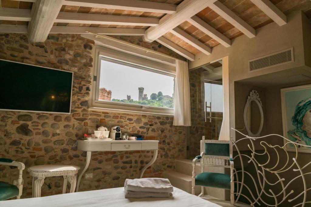 Regia Rosetta - Royal Rooms Borghetto - 4