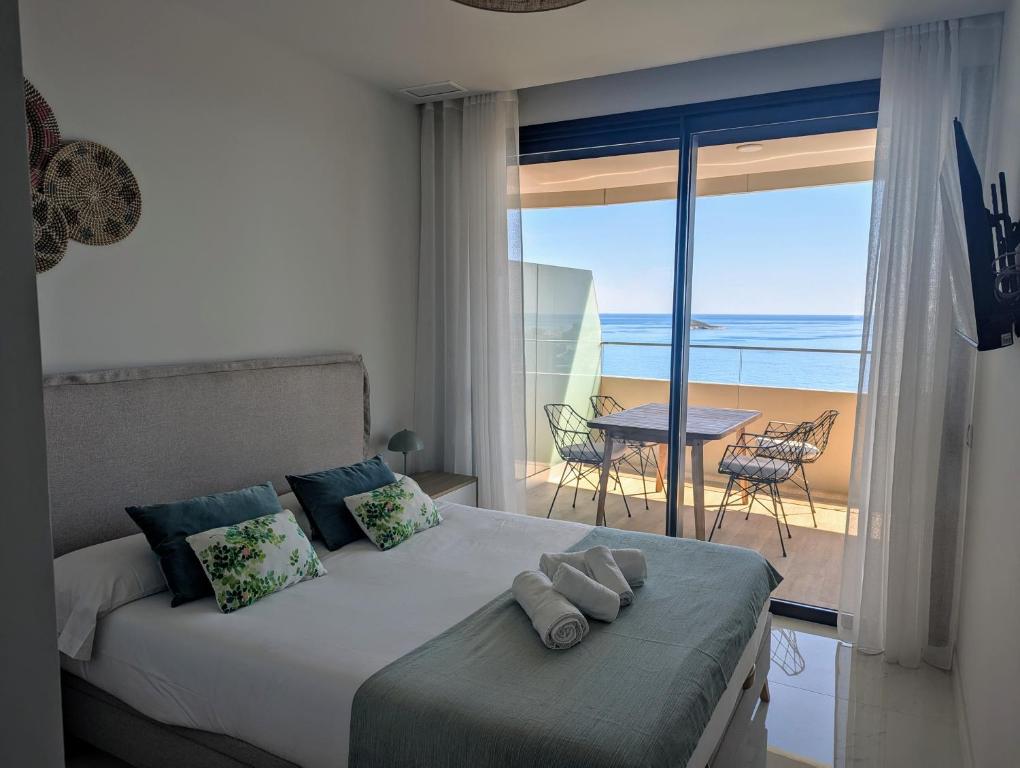 Sea View Modern & Luxury apartment - Benidorm Beach, Benidorm