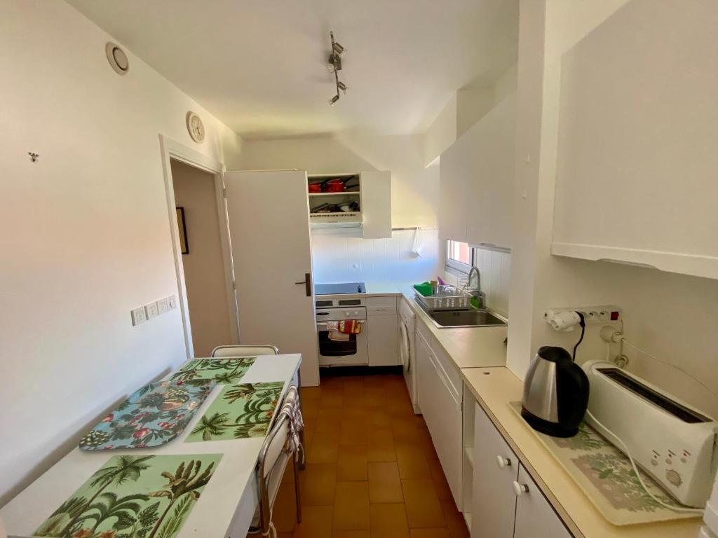 2P Cagnes Sur Mer- Proximité Plage, Parking - 4