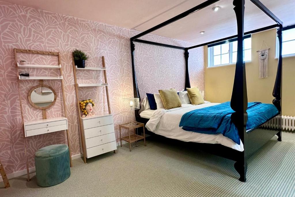 Hove Seaside Cottage 2 Mins to Seafront, Brighton and Hove