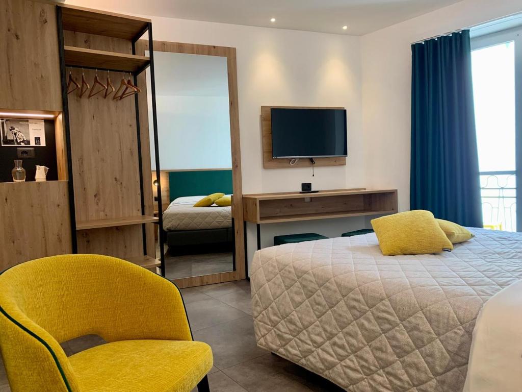 Hotel Alla Perla - 3