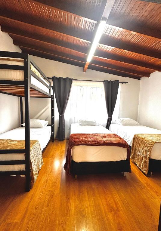 Hostal Galería de la Montaña, Medellin - 3