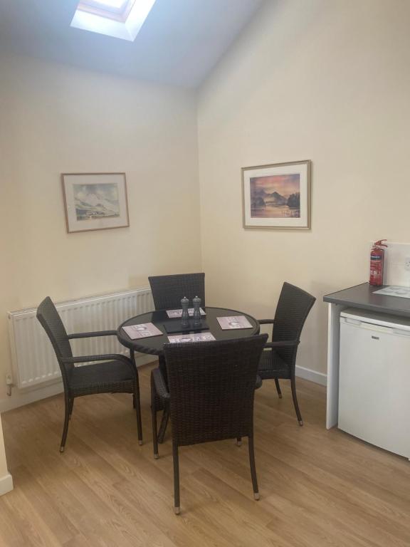 Swallow Bach, Llangefni photo 6