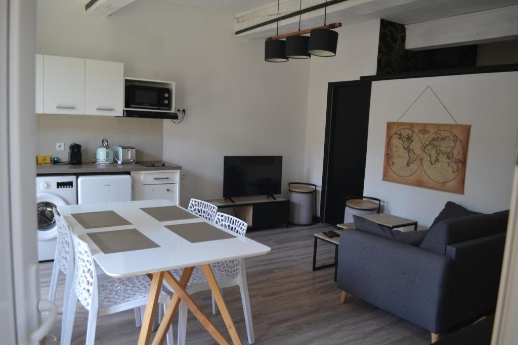 Appartement Proche Quai Rouget - 3