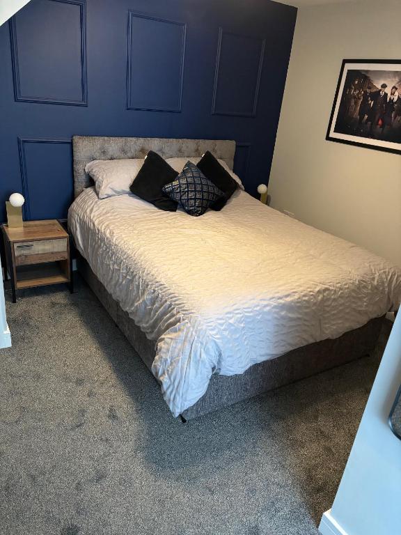 Reservoir Suite - Modern Private Apartment with King Bed, Birmingham