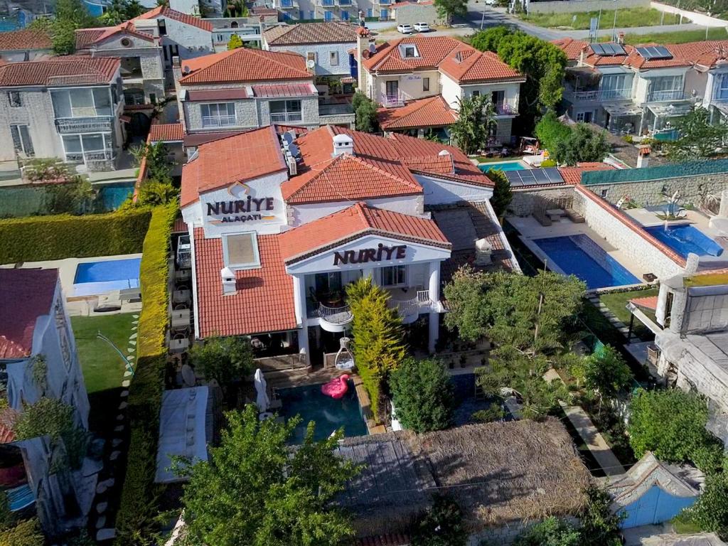 NURİYE ALACATI, Alaçatı