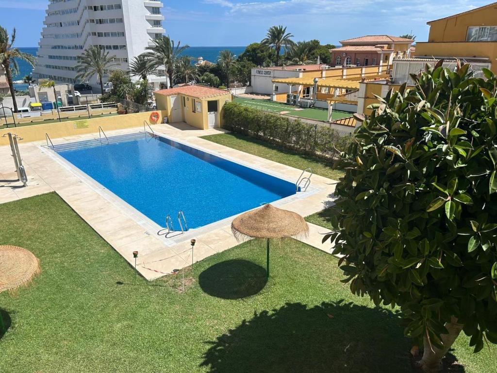 Apartment in Benalmádena with Sea Views, Benalmádena