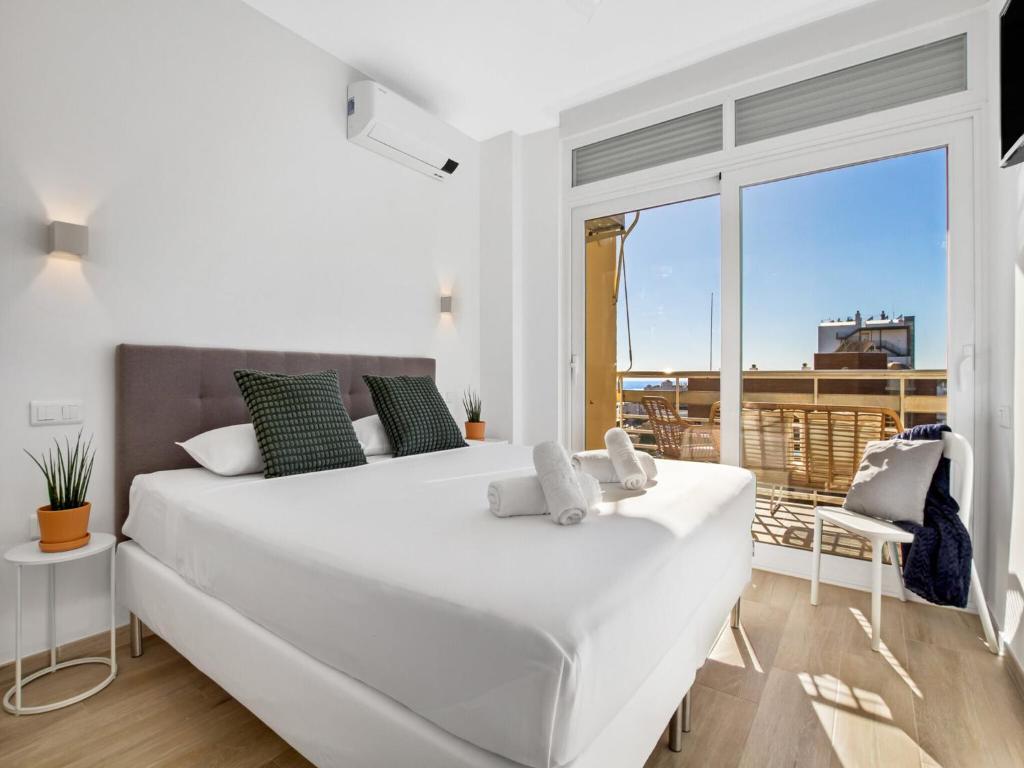 Apartment in Torremolinos near Bajondillo Beach - 3
