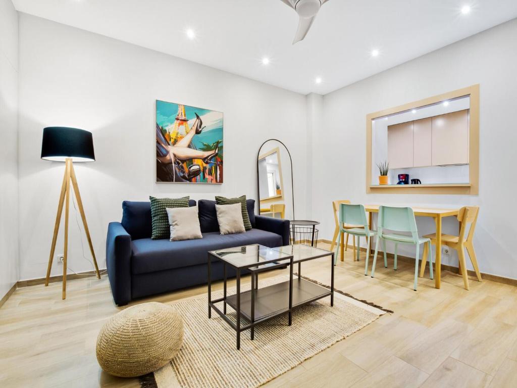 Apartment in Torremolinos near Bajondillo Beach, Torremolinos