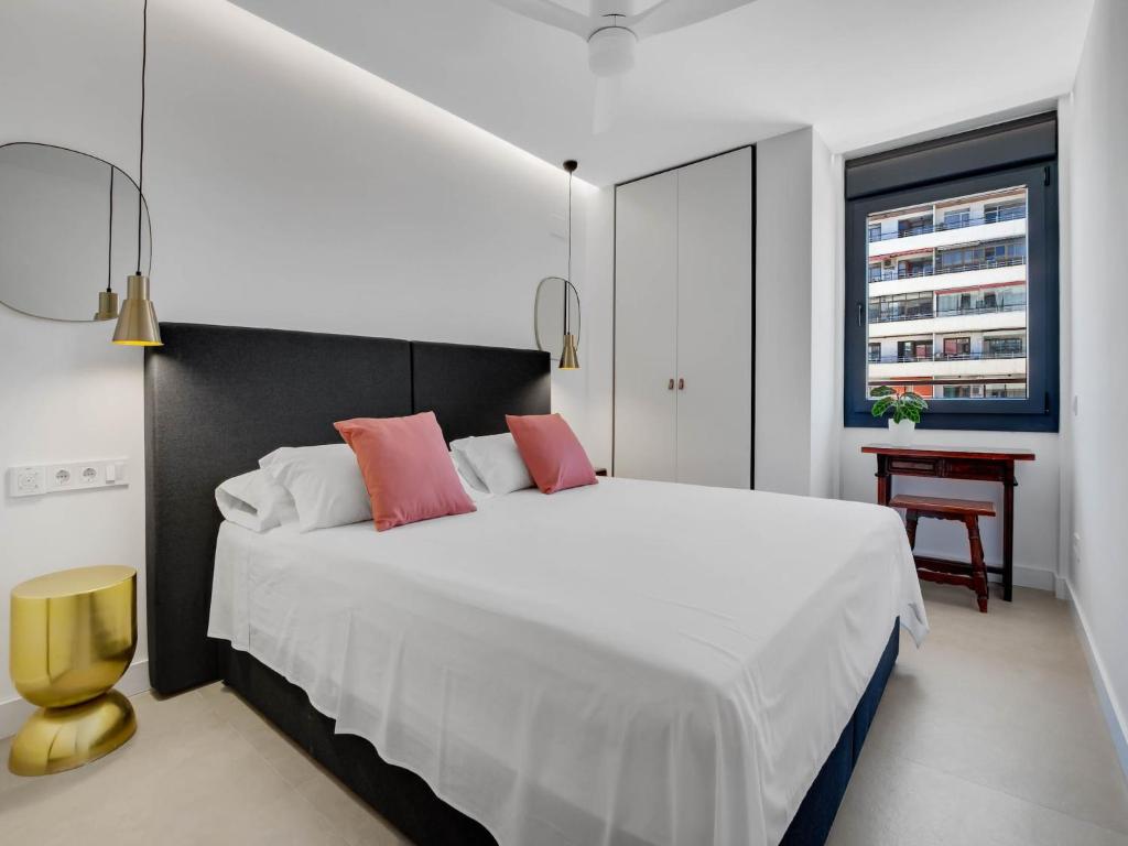 Apartment in Torremolinos near Bajondillo Beach - 5