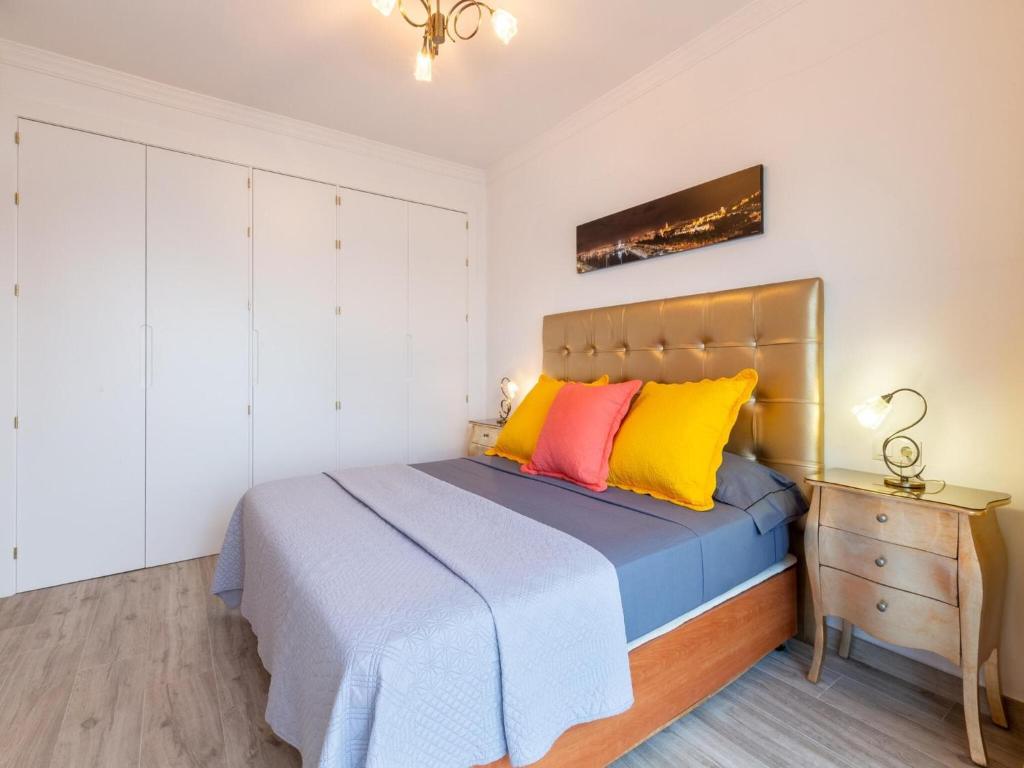 Apartment in Torremolinos with Sea Views - 3