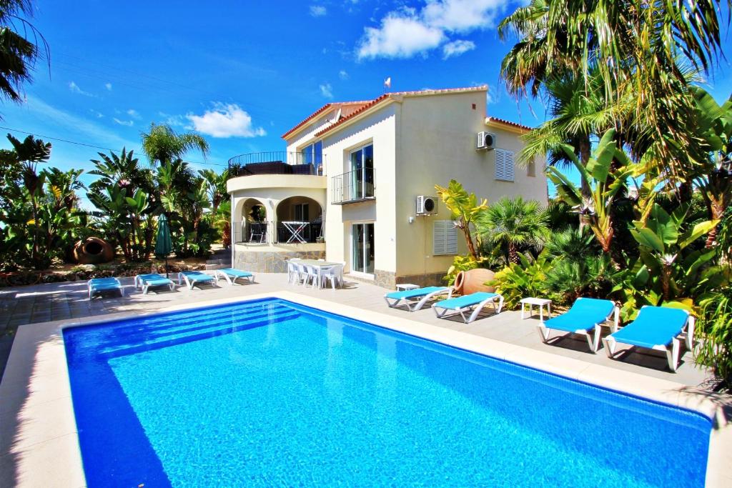 Estrella - holiday home with stunning views and private pool in Benissa - 5