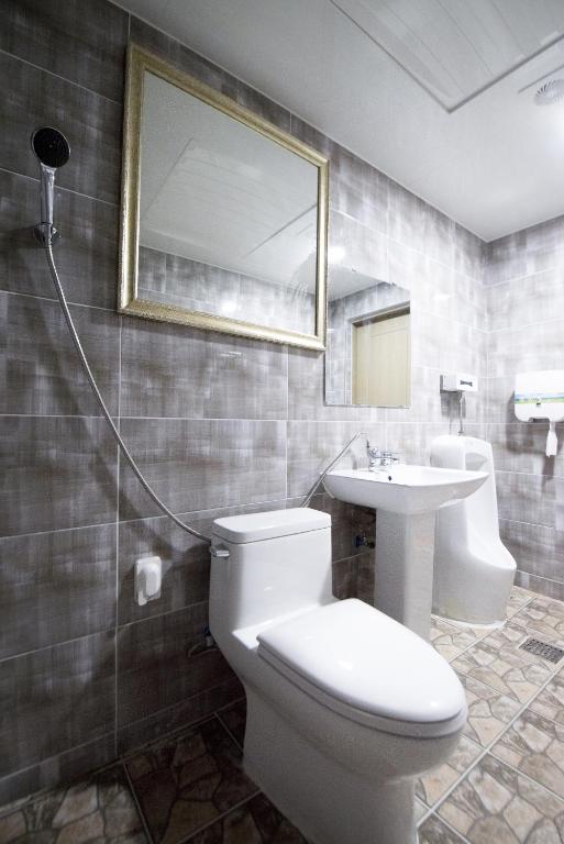 Well-appointed bathrooms
