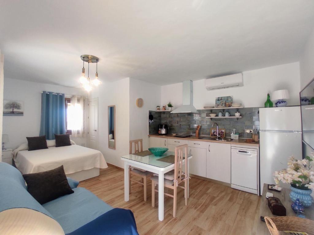 Estudio Azul, Cómpeta