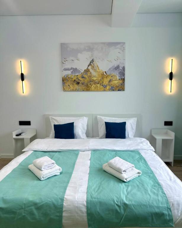 Ocean Breeze, Almaty