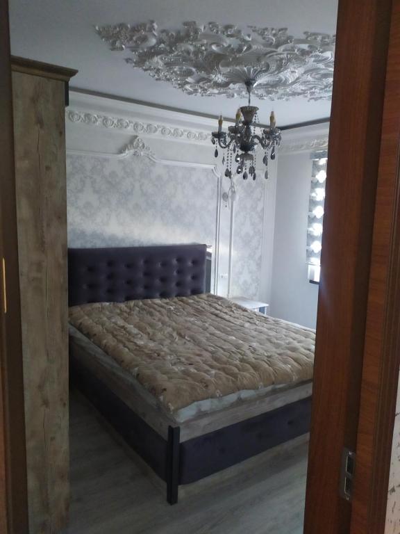 4. Silk Roa..