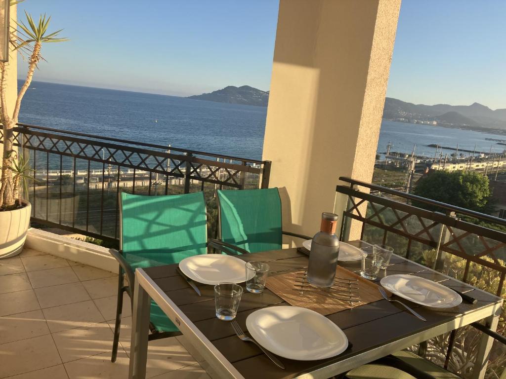 Cannes Beach Residence vue mer et pisicne - 4