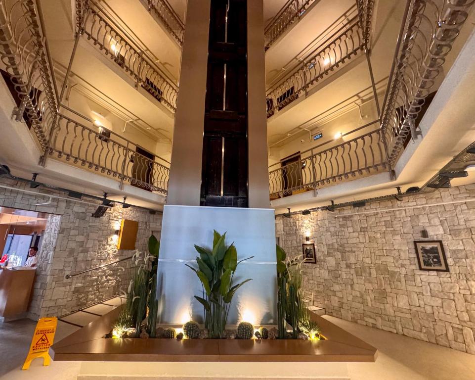 Parador Sky Hotel All Inclusive — Hotel building in Alanya