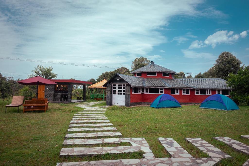 The Wild Planet - Treehouses & Cottages, Palampur
