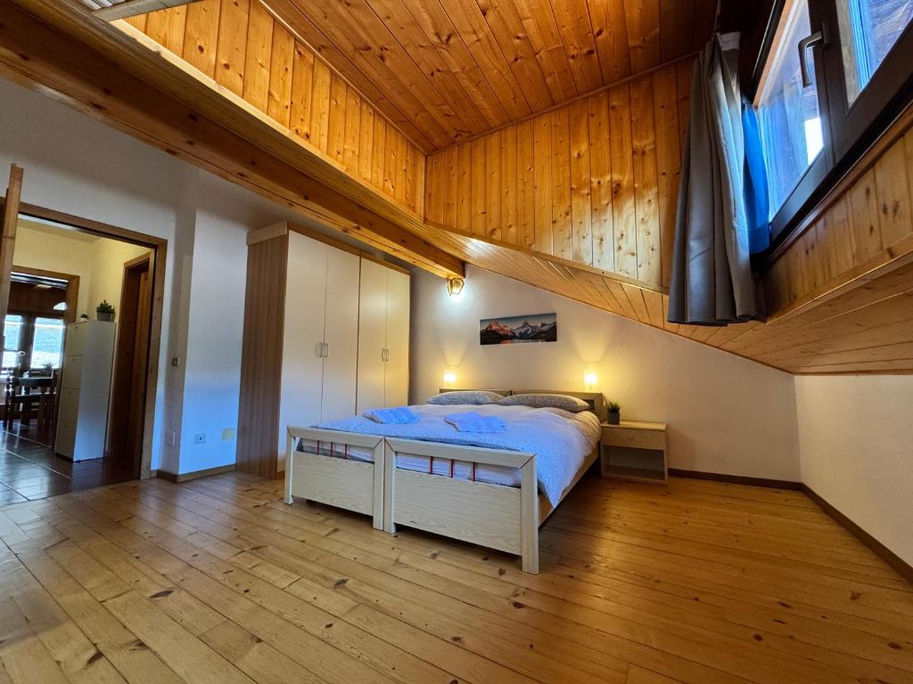 Charm & Relax - Accogliente Mansarda Alpina - 1