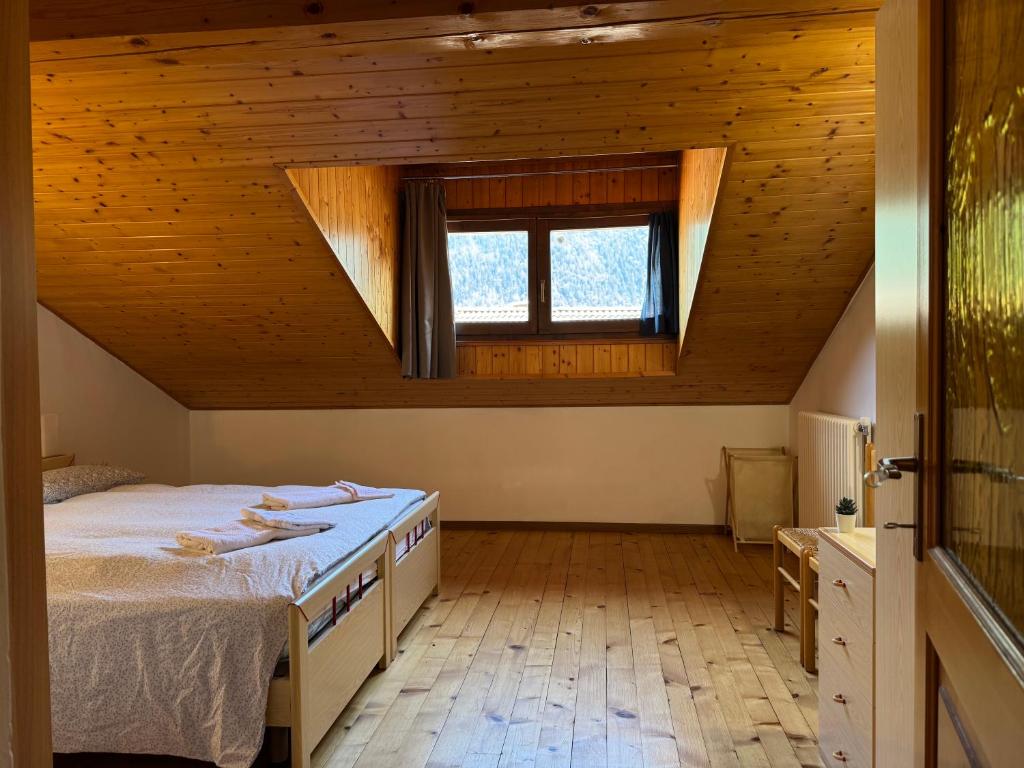 Charm & Relax - Accogliente Mansarda Alpina - 3