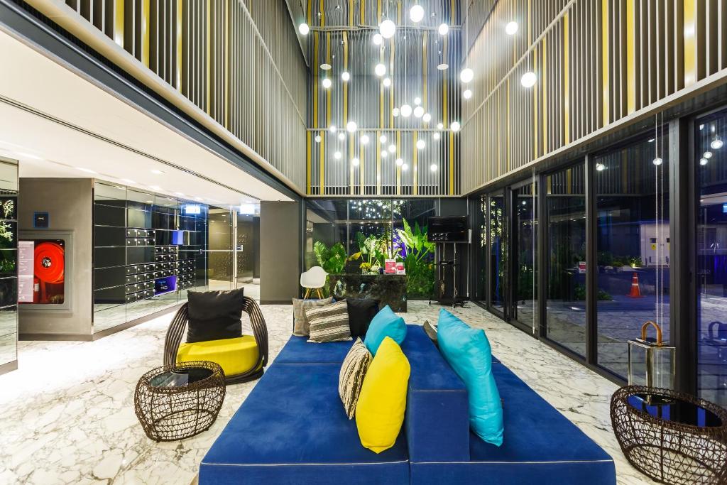 The Deck Condominium by Lofty photo