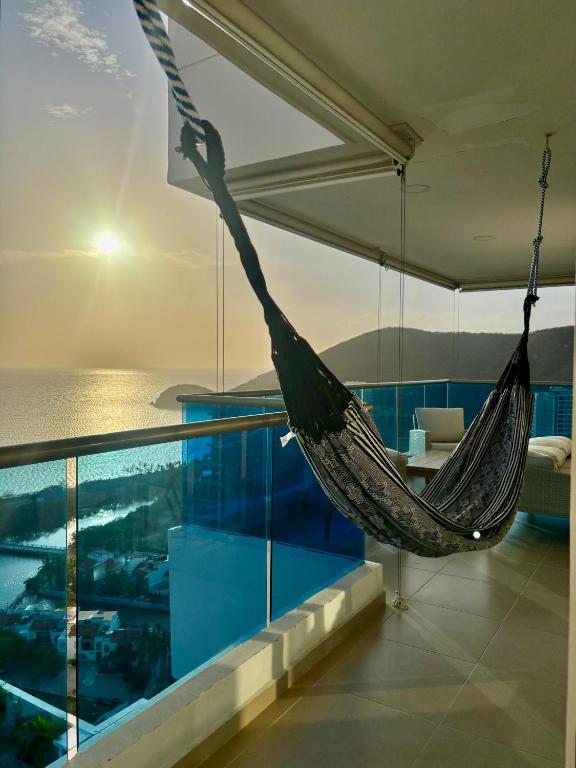 Samaria Top Penthouse, Gaira