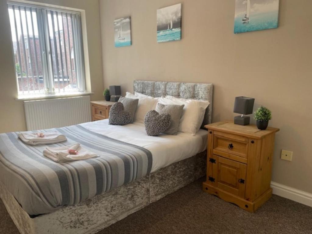 St Annes Apartment 4 - Sleeps 6 - Free Parking, Lytham St Annes
