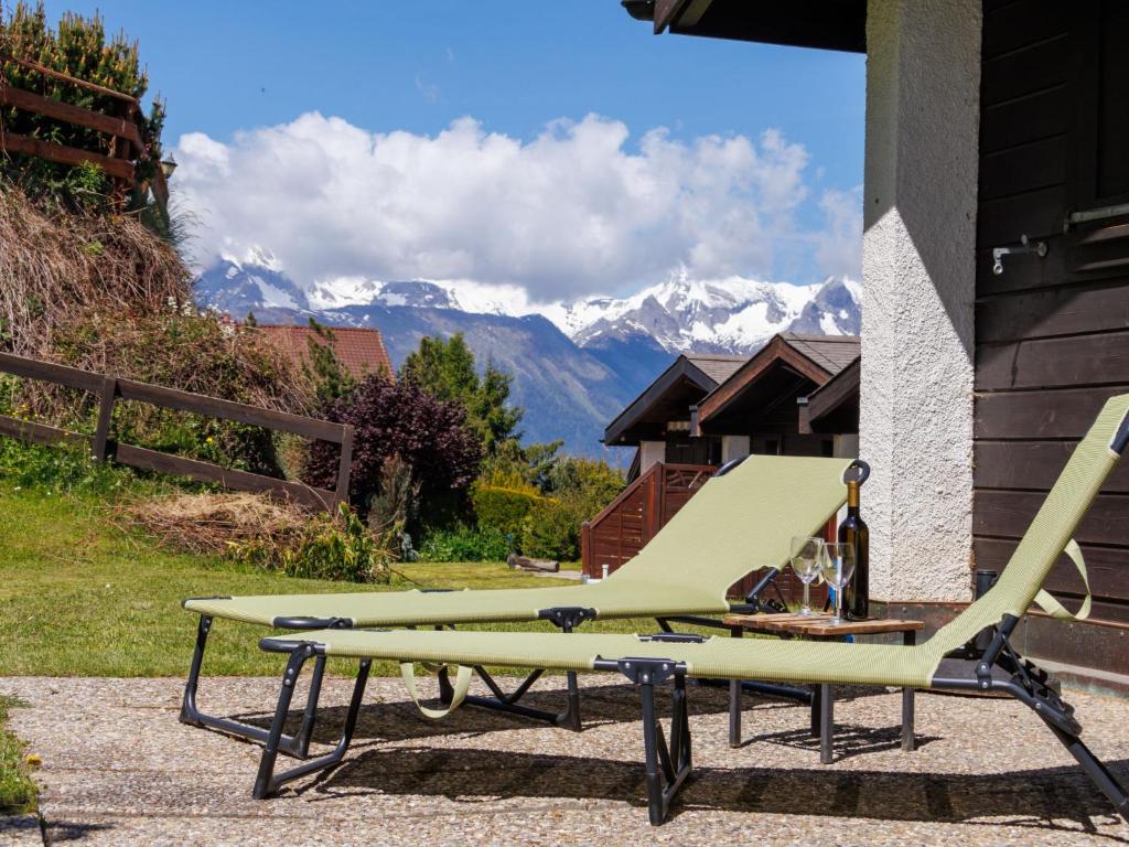 Chalet Tsamandon 22 by Interhome - 5