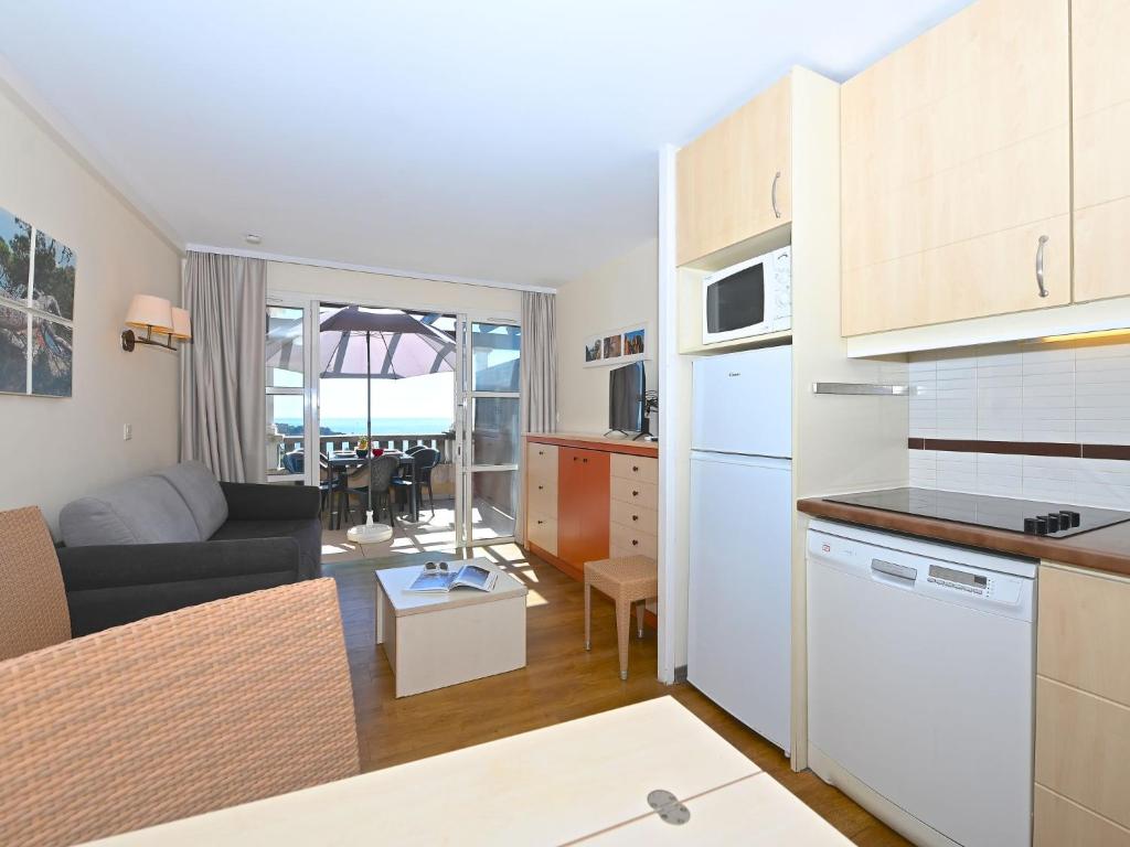 Apartment Le Village - E1 309 by Interhome - 2