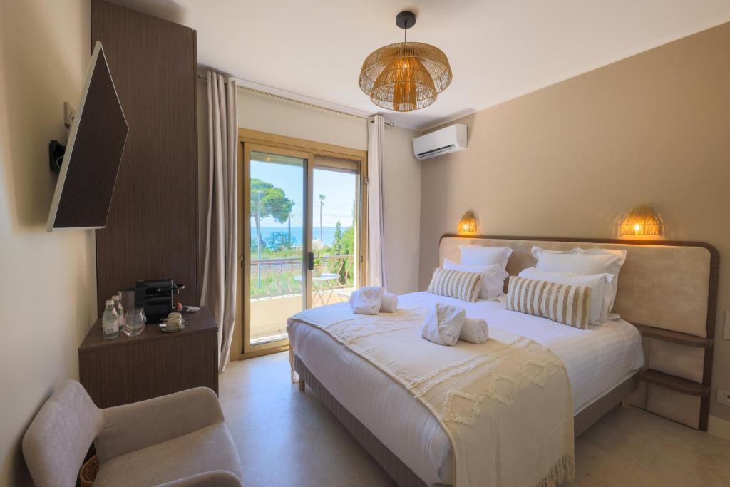 Hôtel Lou Juan - 1