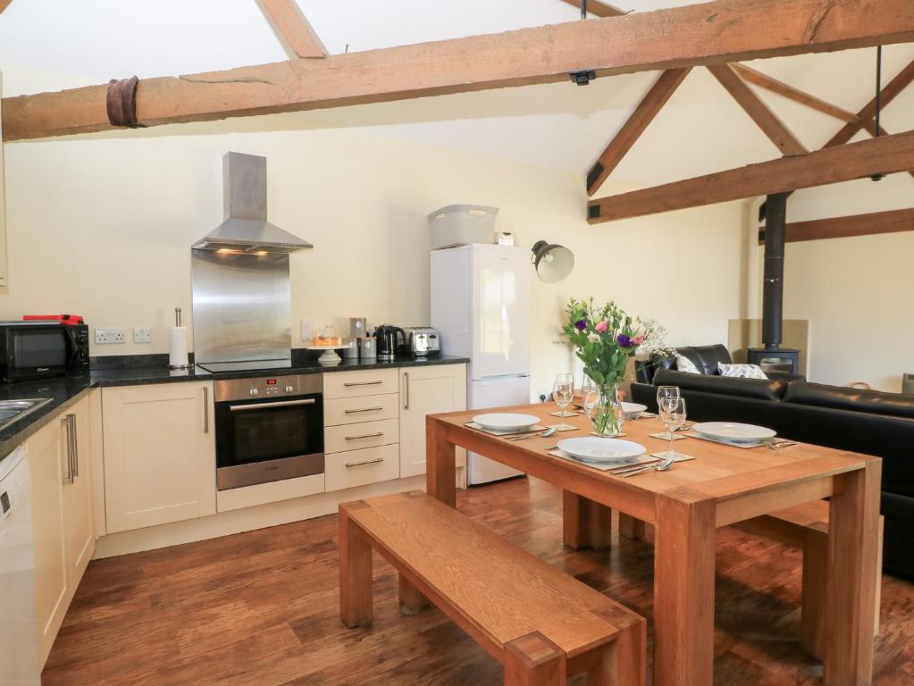 Corner Barn, Durweston photo 6