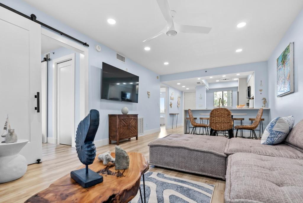 Admirals Bay 152 Canal Front, Balcony, Fort Myers Beach