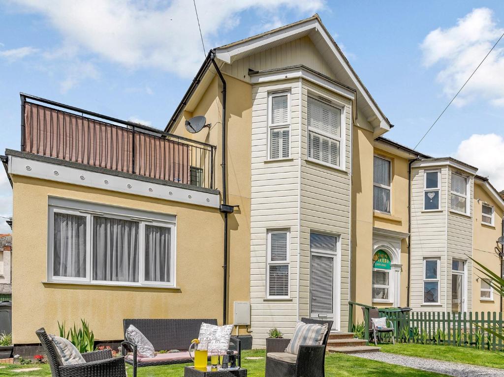 2 Bed in Shanklin 78239, Shanklin