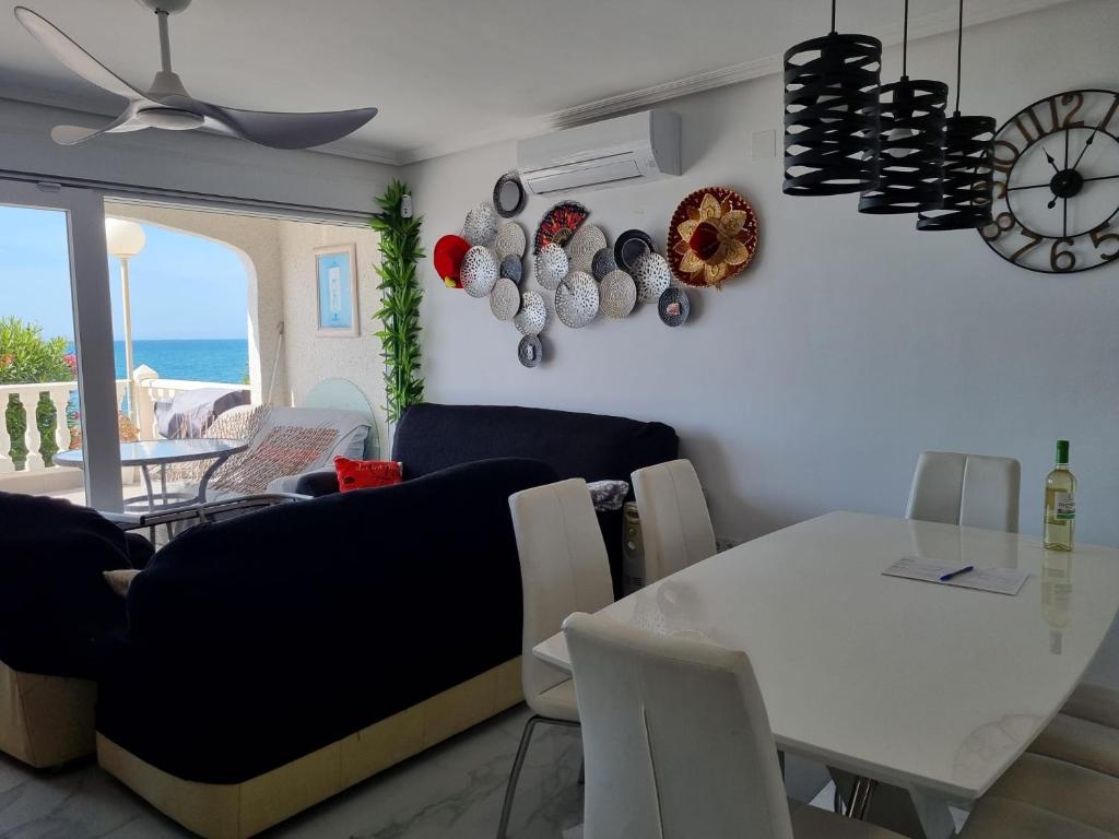 Beach Dream House - 4
