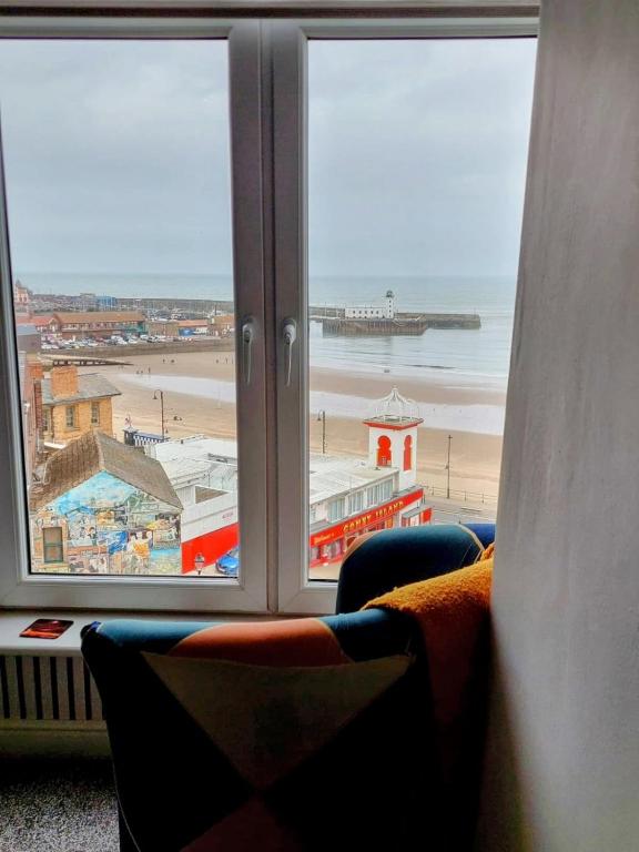 5 Prospect Place - 2nd floor Dream View, Scarborough