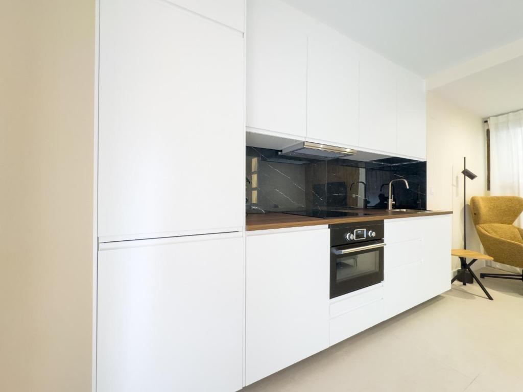 163 Fabulous Apartment Alicante-Holiday - 2