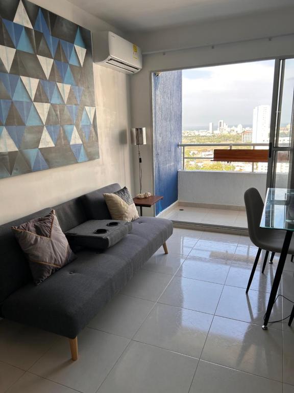 TorrePrimiCondo#2205 - 4