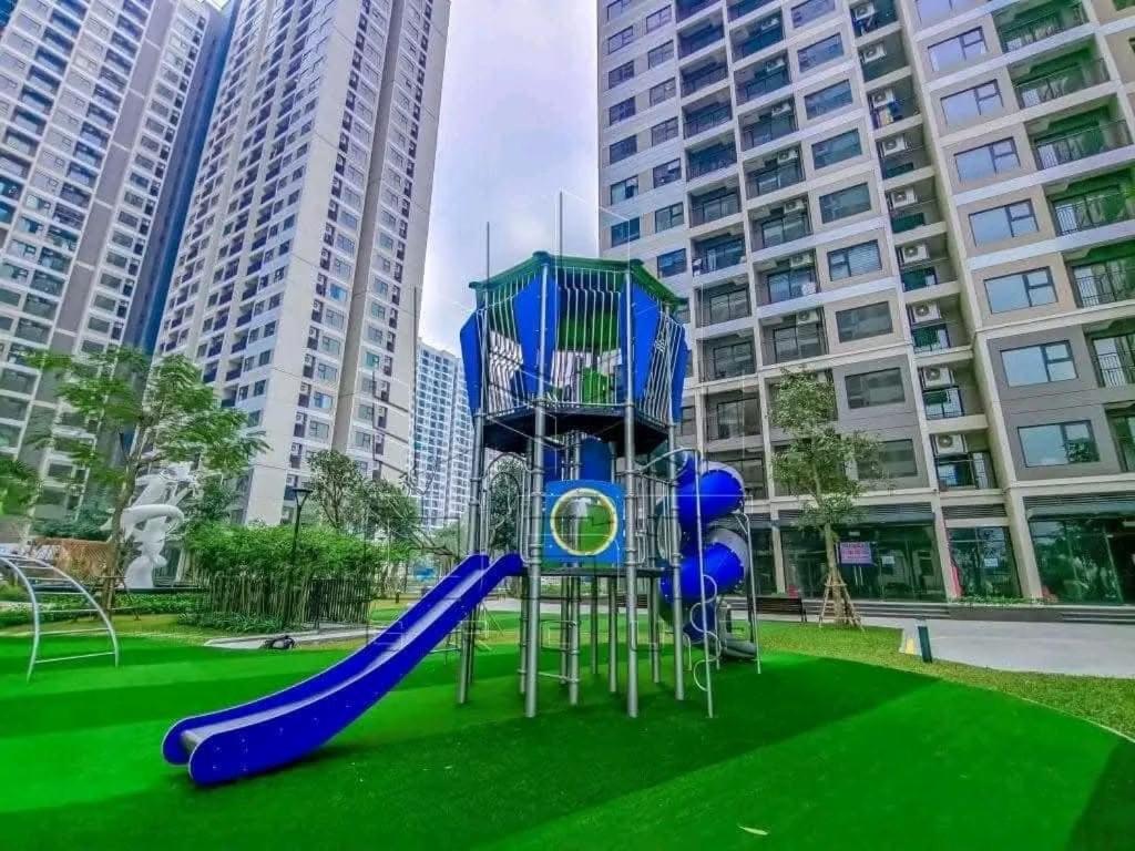 Playground, Amii’s Homes - Chill & Modern Stay at Vinhomes Ocean Park, Hanoi in Gia Lam