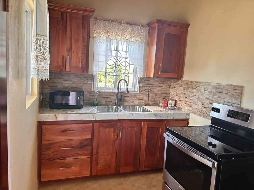 Tranquil Oasis, Falmouth