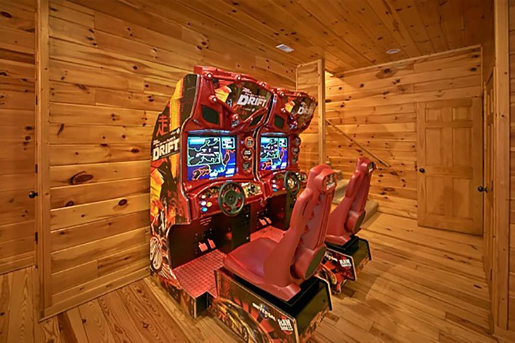 Remember When by Venture Smoky Mountains, Gatlinburg