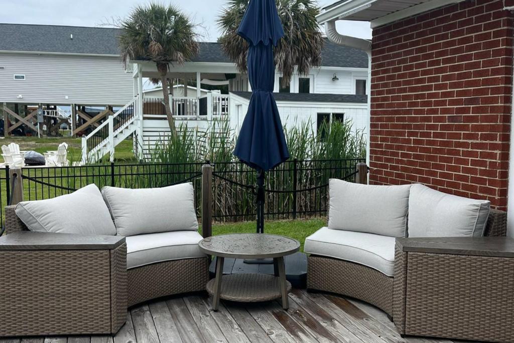 The Odd Pearl, Bogue