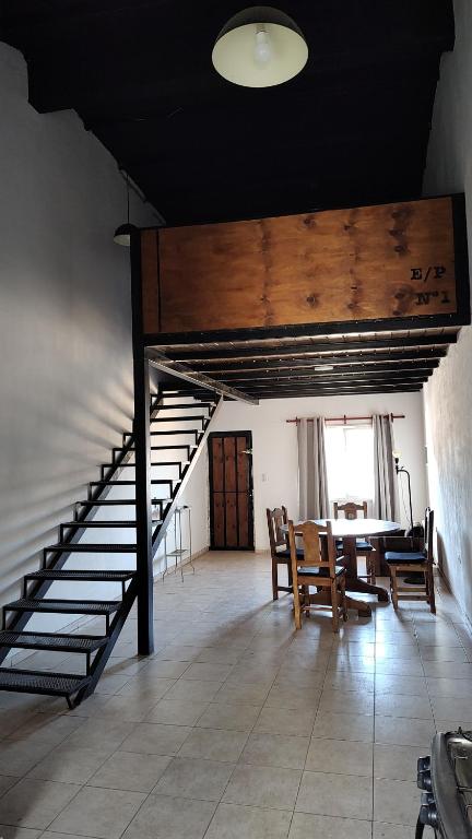 Entrepisos & Montañas - 2