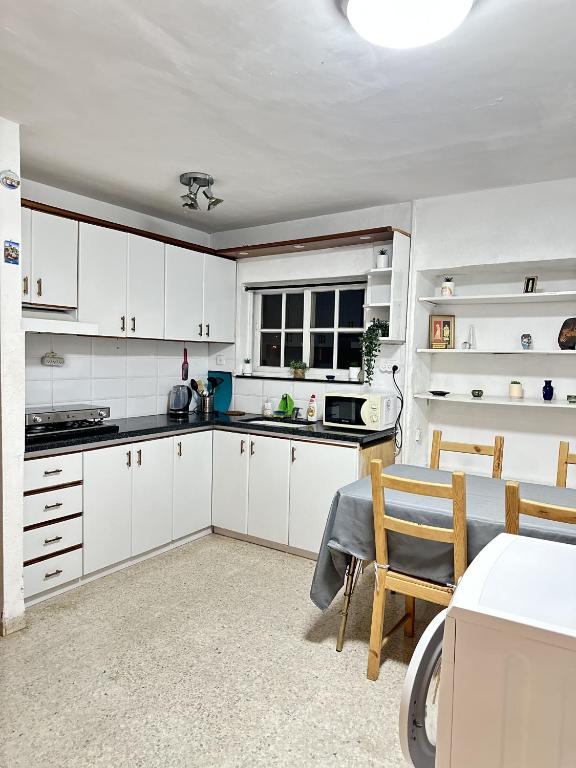 Mediterrian Touch, Haifa