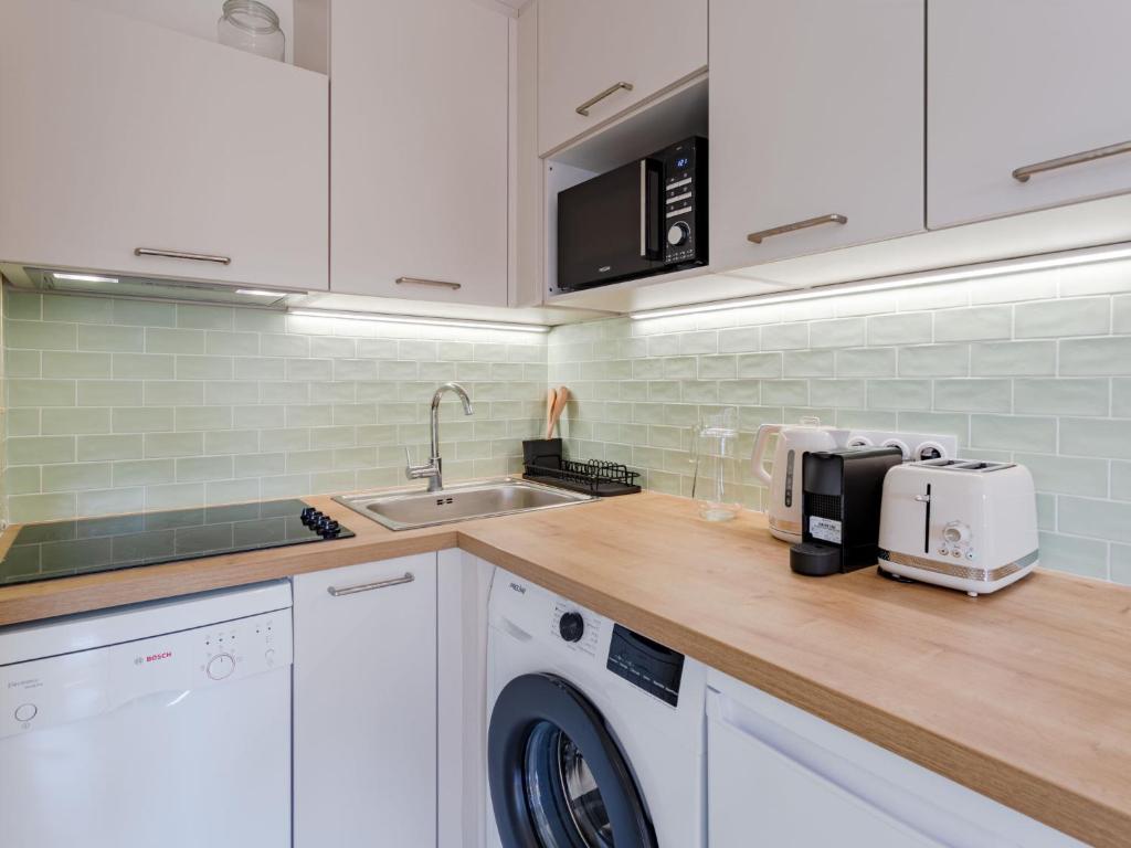 Apartment Deauville Plage 1 et 2-27 by Interhome - 5