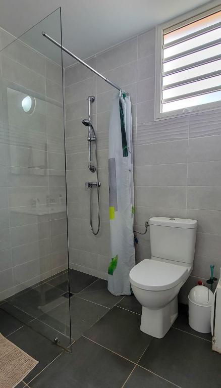 Cayenne Bleu Azur - Petit Dej Inclus, Cayenne