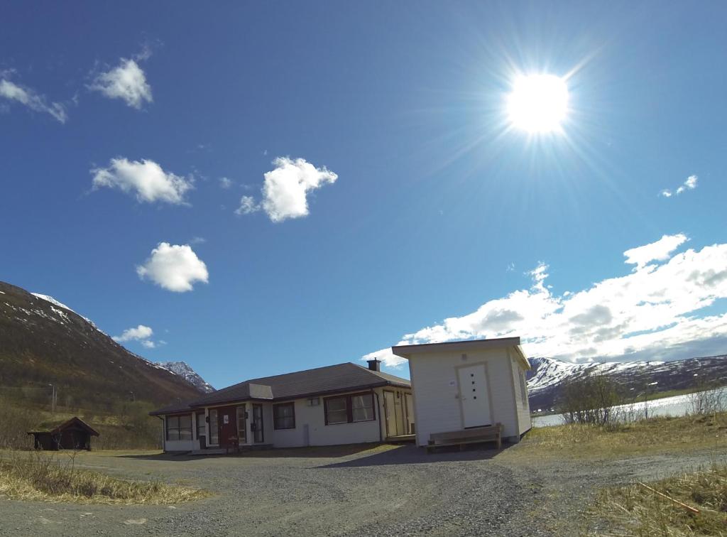 Lyngen Fjordcamp