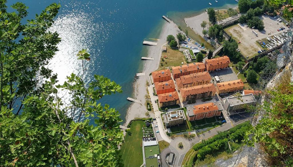 Campione - Garda Wind Apartment 2 bedrooms, Campione del Garda