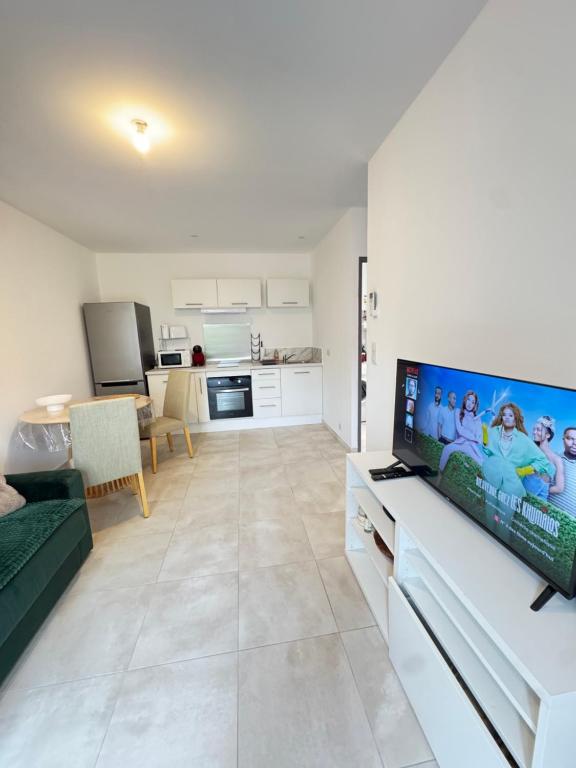 Cosy avec extérieur privée, Bollène